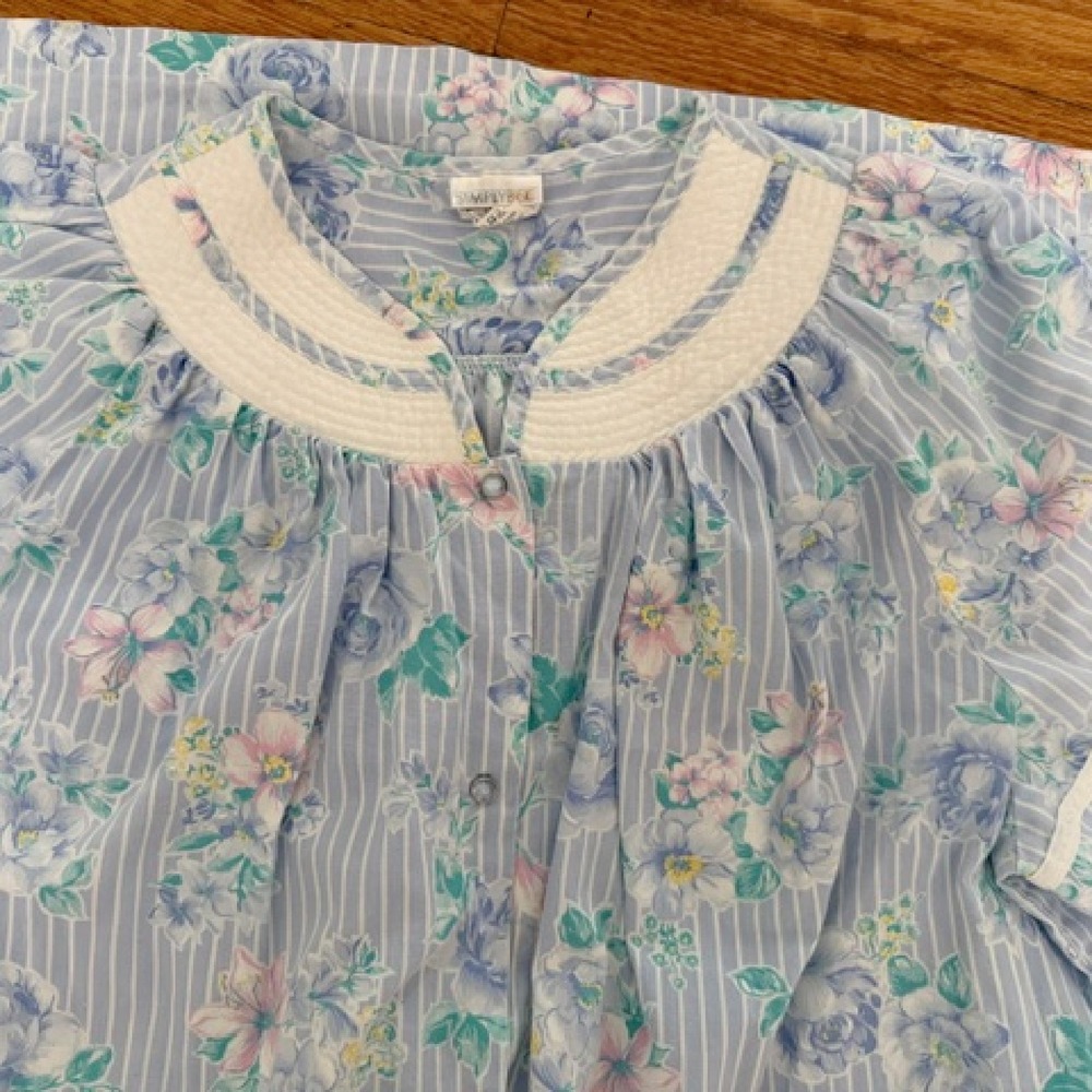 Vintage Simply Basic blue striped and floralhousecoat mumu nightgown size 3X